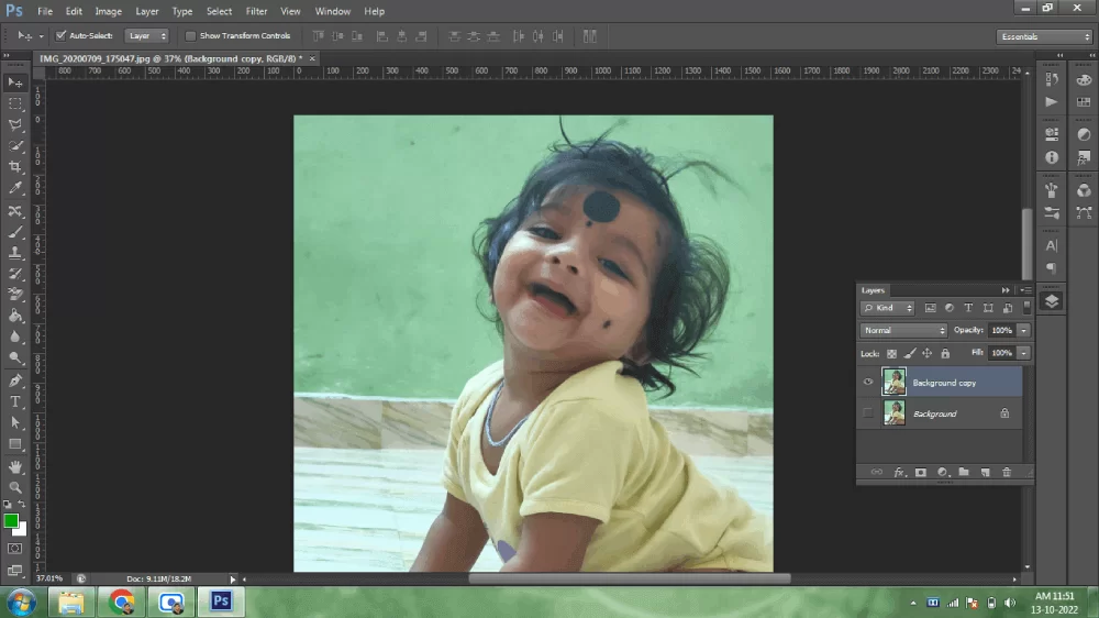 How to Remove a Complex Background from a Photo In Photoshop CS6
