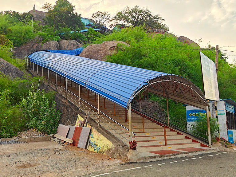 Devotees climbing 1240 steps to Balakumari Temple in Ganjam